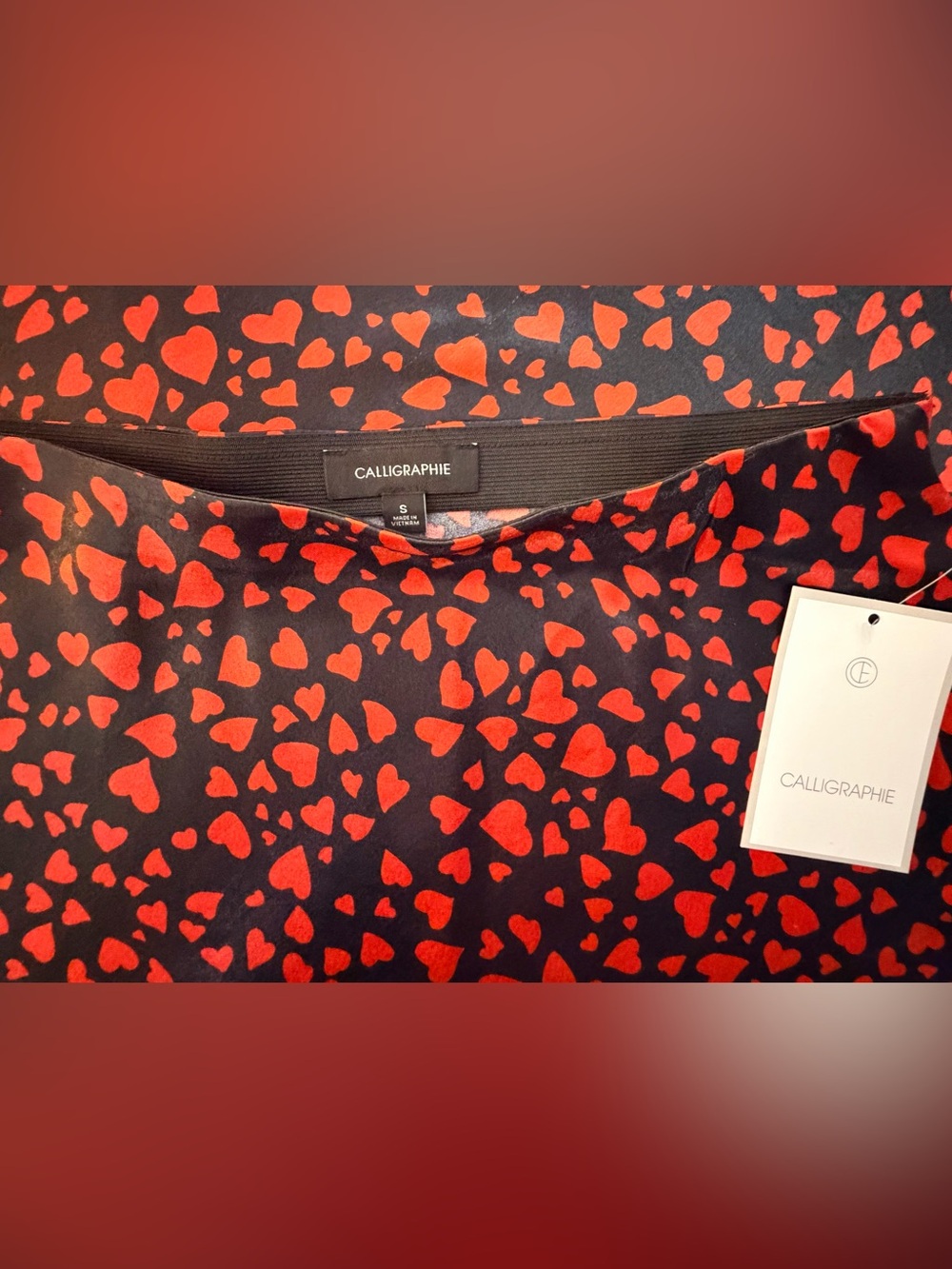 Calligraphie Red Heart Satin Print Midi Skirt Size Small - Picture 7 of 9